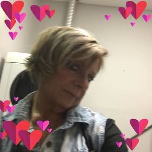 Meet your Posher, Tina